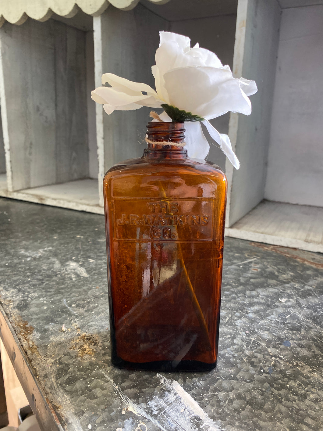 apothecary amber bottle