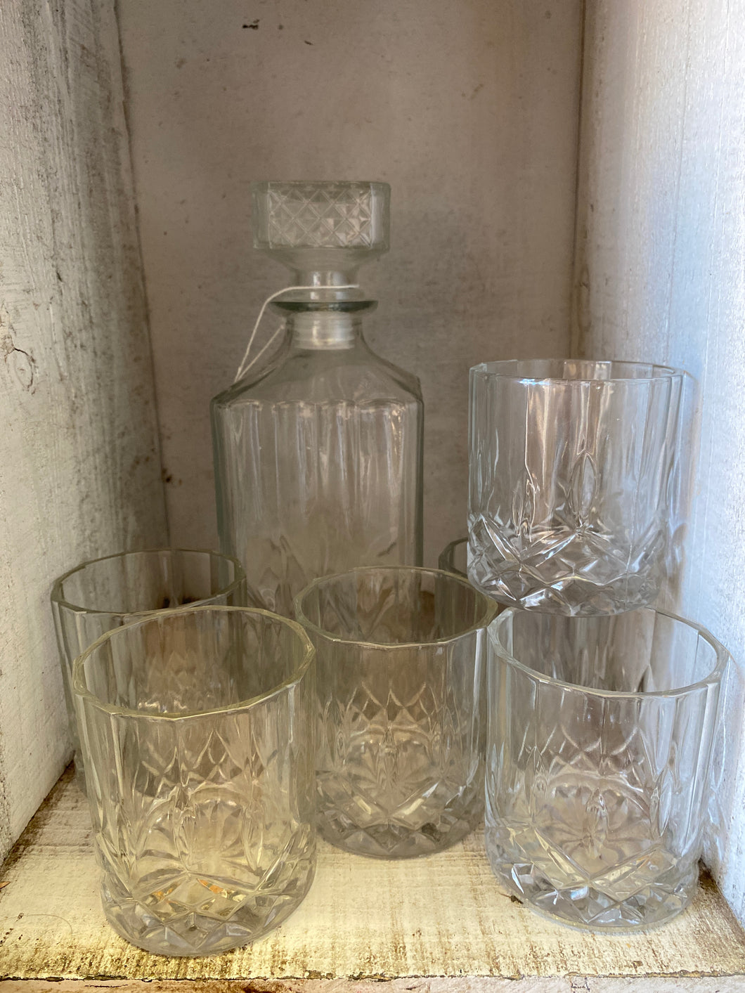 Glass Decanter Set (6 Glasses and Decanter)
